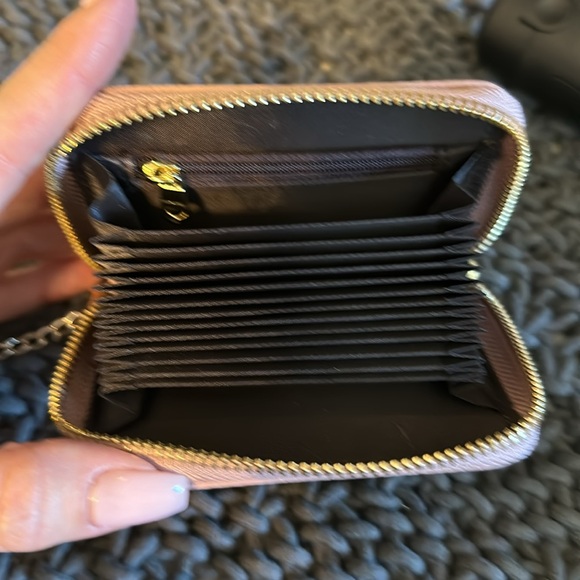 Small Wallet Key Chain - Picture 3 of 4